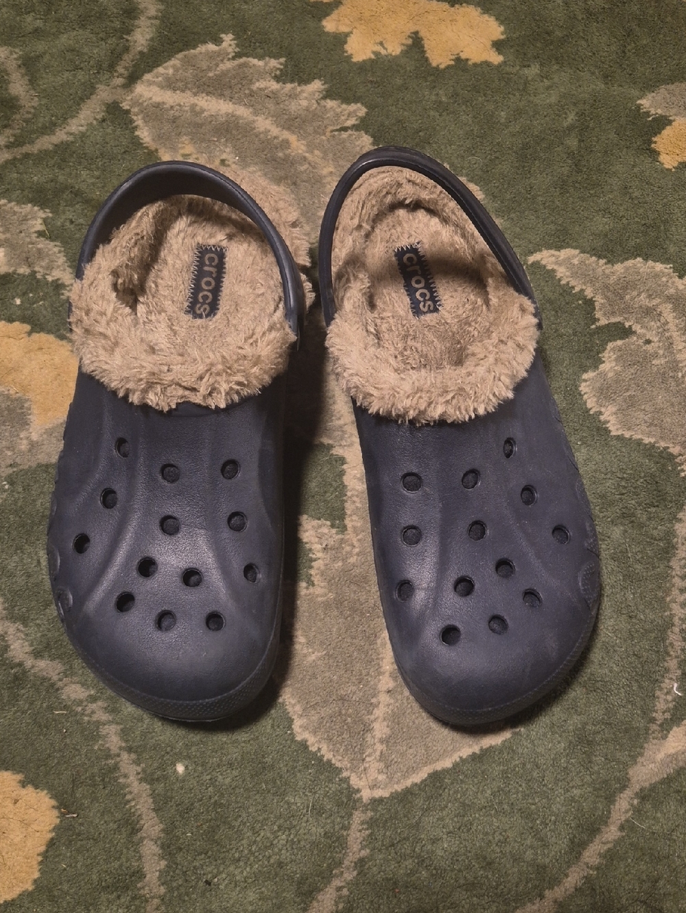 CROCS Kids Navy Clog with Tan Fuzzy Lining